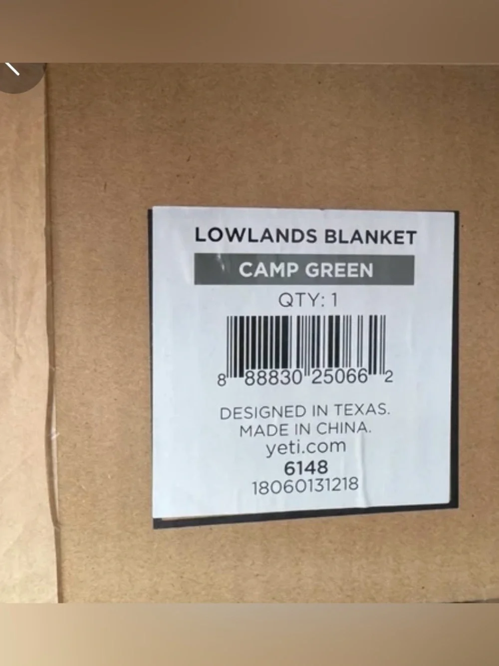 NWT and Box Never Used Retired Yeti Camp Green Lowlands Blanket